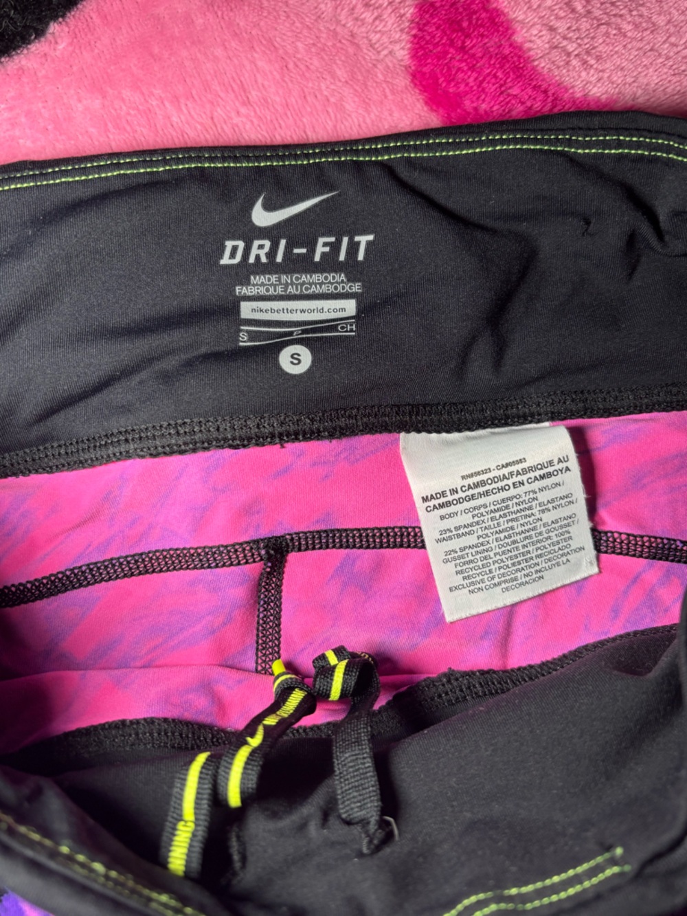 Nike Dri-Fit Capri Leggings - Picture 5 of 11